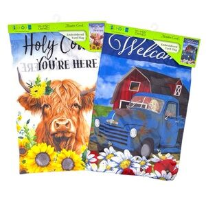 Lot Of 2 Meadow Creek Welcome Farm Truck/Cow Yard/Garden Flags 11.5in x 18 Inch